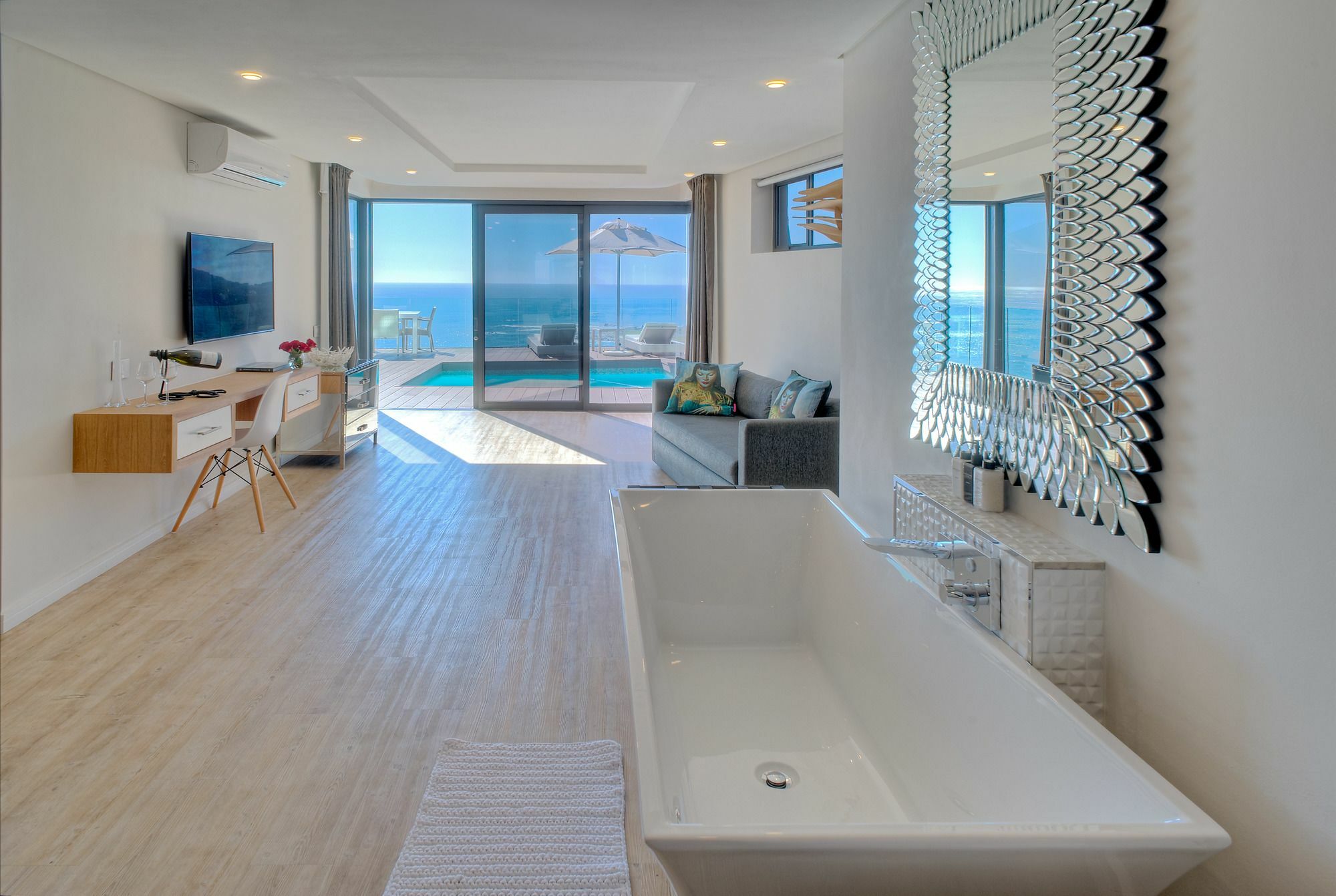 Sea Star Rocks 4*