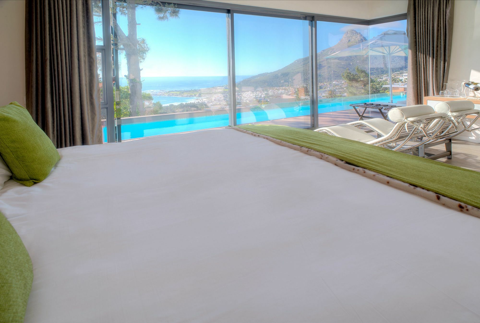 Sea Star Rocks Guest house
